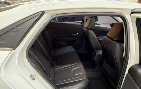 Hyundai Elantra, 2022 год, 1 425 781 рублей, 21 фотография