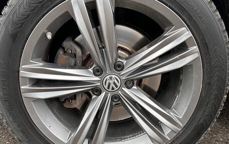 Volkswagen Tiguan II, 2017 год, 3 000 000 рублей, 15 фотография