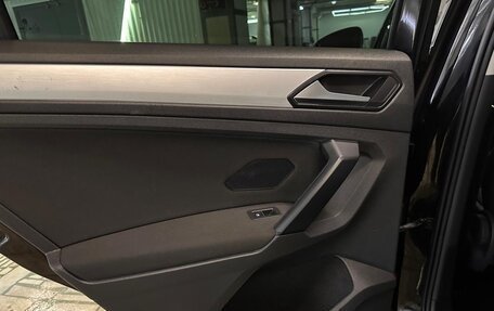 Volkswagen Tiguan II, 2017 год, 3 000 000 рублей, 9 фотография