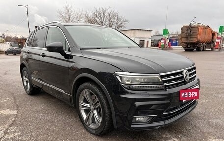 Volkswagen Tiguan II, 2017 год, 3 000 000 рублей, 5 фотография