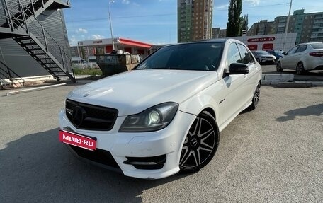 Mercedes-Benz C-Класс, 2012 год, 1 000 000 рублей, 2 фотография
