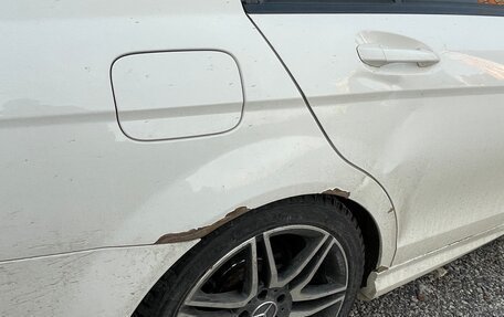 Mercedes-Benz C-Класс, 2012 год, 1 000 000 рублей, 6 фотография