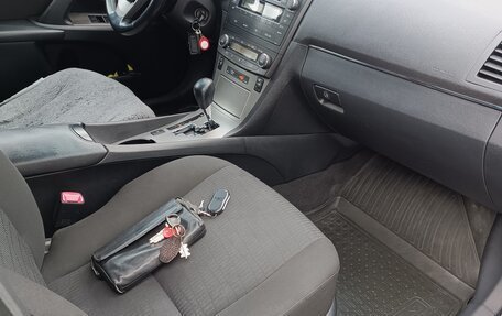 Toyota Avensis III рестайлинг, 2010 год, 1 050 000 рублей, 7 фотография