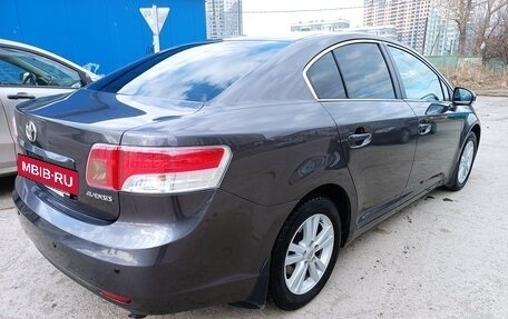 Toyota Avensis III рестайлинг, 2010 год, 1 050 000 рублей, 4 фотография