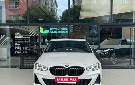 BMW 1 серия, 2022 год, 1 540 000 рублей, 3 фотография
