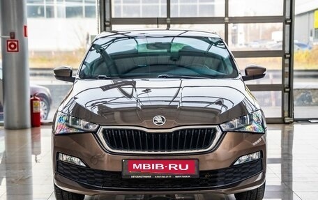 Skoda Rapid II, 2020 год, 1 598 000 рублей, 2 фотография