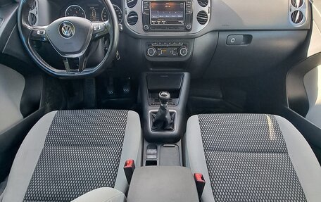 Volkswagen Tiguan I, 2010 год, 799 000 рублей, 13 фотография