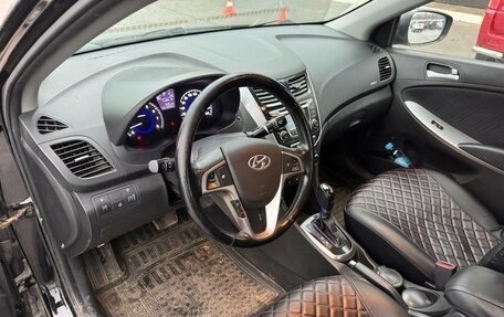 Hyundai Solaris II рестайлинг, 2015 год, 986 000 рублей, 5 фотография