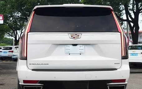 Cadillac Escalade V, 2023 год, 27 000 000 рублей, 6 фотография