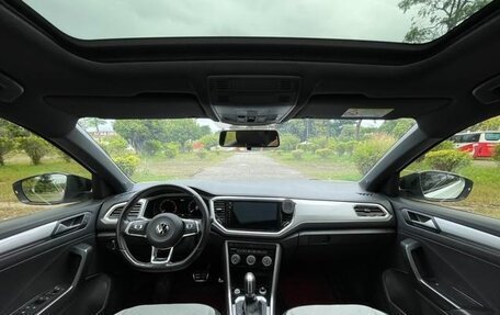 Volkswagen T-Roc I, 2021 год, 1 850 777 рублей, 11 фотография