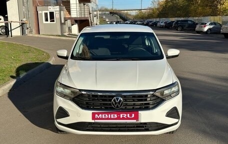Volkswagen Polo VI (EU Market), 2021 год, 860 000 рублей, 2 фотография