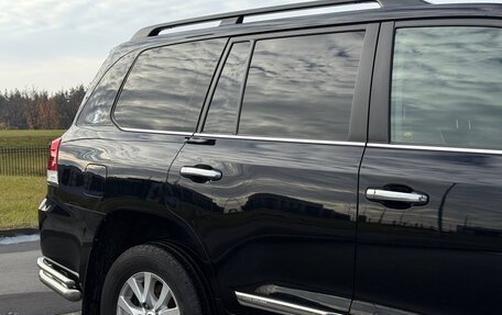 Toyota Land Cruiser 200, 2016 год, 5 550 000 рублей, 3 фотография