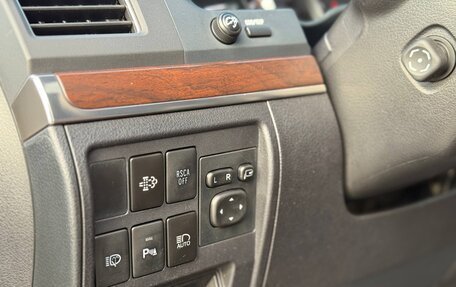 Toyota Land Cruiser 200, 2016 год, 5 550 000 рублей, 7 фотография