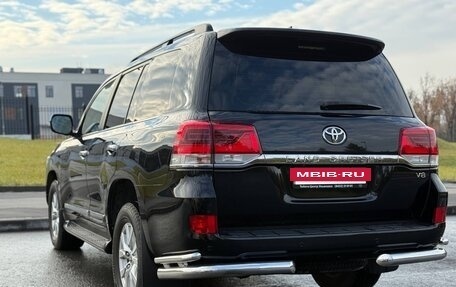 Toyota Land Cruiser 200, 2016 год, 5 550 000 рублей, 4 фотография