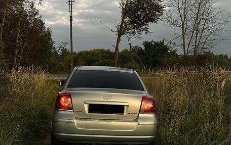 Toyota Avensis III рестайлинг, 2007 год, 580 000 рублей, 8 фотография