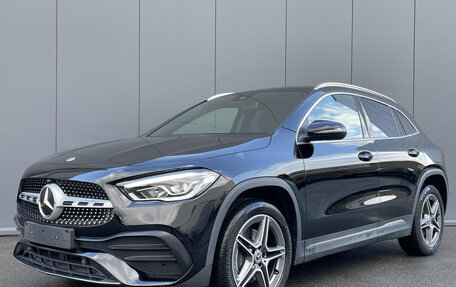 Mercedes-Benz GLA, 2022 год, 3 888 000 рублей, 2 фотография