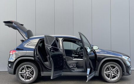 Mercedes-Benz GLA, 2022 год, 3 888 000 рублей, 10 фотография