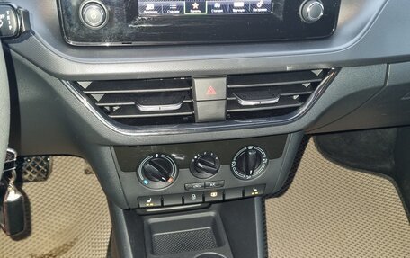 Skoda Rapid II, 2021 год, 1 727 000 рублей, 6 фотография