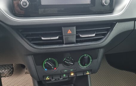 Skoda Rapid II, 2021 год, 1 727 000 рублей, 11 фотография