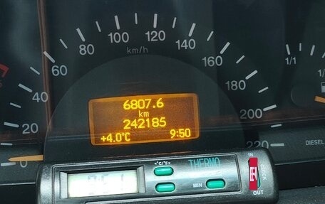 Mercedes-Benz Viano, 2004 год, 1 250 000 рублей, 2 фотография