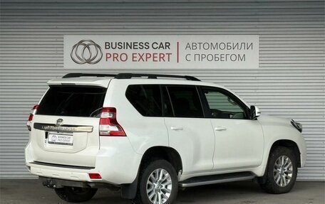 Toyota Land Cruiser Prado 150 рестайлинг 2, 2014 год, 3 249 000 рублей, 2 фотография