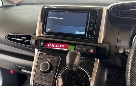 Toyota Wish II, 2009 год, 1 165 000 рублей, 18 фотография