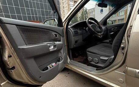 KIA Carens I (RS), 2004 год, 300 000 рублей, 2 фотография