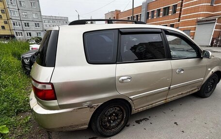 KIA Carens I (RS), 2004 год, 300 000 рублей, 3 фотография