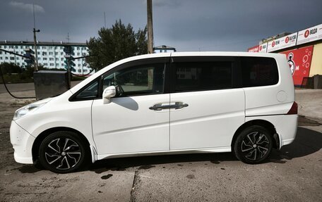 Honda Stepwgn III, 2008 год, 1 100 000 рублей, 4 фотография