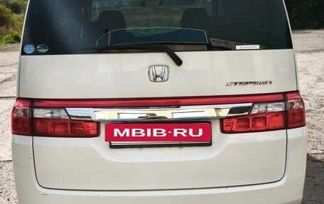 Honda Stepwgn III, 2008 год, 1 100 000 рублей, 2 фотография