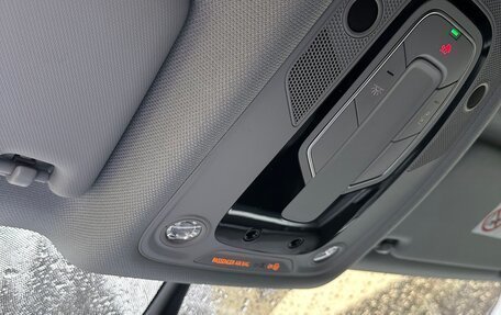 Audi A4, 2018 год, 2 500 000 рублей, 4 фотография