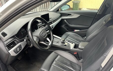 Audi A4, 2018 год, 2 500 000 рублей, 11 фотография