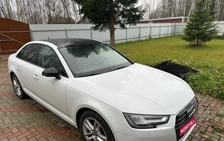 Audi A4, 2018 год, 2 500 000 рублей, 20 фотография