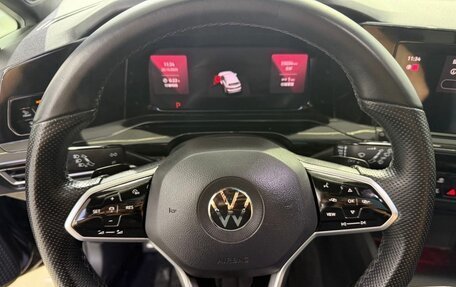 Volkswagen Golf VIII, 2021 год, 2 310 000 рублей, 16 фотография
