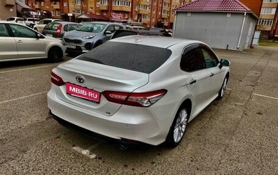 Toyota Camry, 2019 год, 3 700 000 рублей, 1 фотография