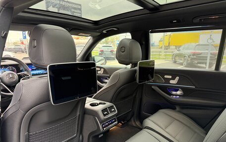 Mercedes-Benz GLS, 2024 год, 16 250 000 рублей, 11 фотография