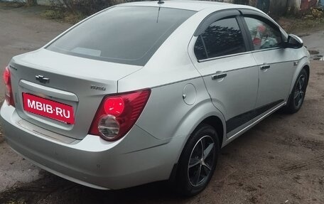 Chevrolet Aveo III, 2014 год, 801 000 рублей, 3 фотография