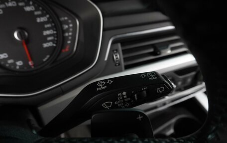 Audi A4, 2018 год, 1 999 000 рублей, 15 фотография