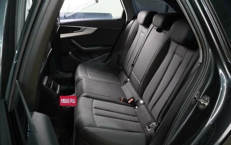 Audi A4, 2018 год, 1 999 000 рублей, 9 фотография