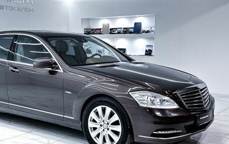 Mercedes-Benz S-Класс, 2011 год, 1 950 000 рублей, 3 фотография