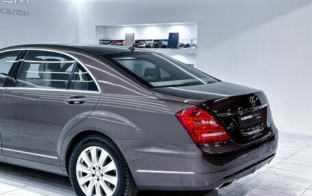 Mercedes-Benz S-Класс, 2011 год, 1 950 000 рублей, 31 фотография