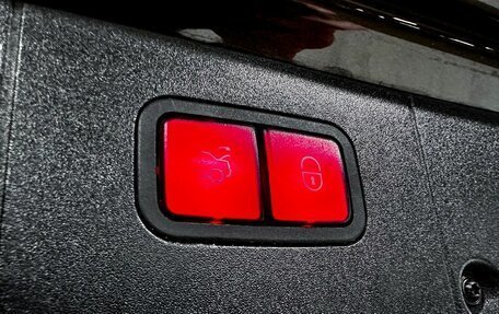 Mercedes-Benz S-Класс, 2011 год, 1 950 000 рублей, 29 фотография