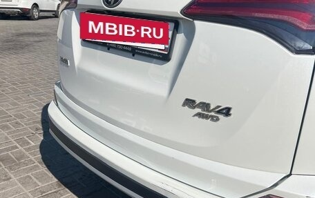 Toyota RAV4, 2016 год, 2 198 000 рублей, 5 фотография