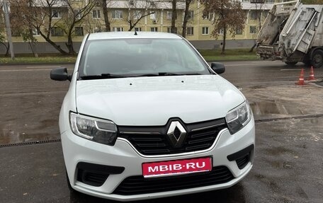 Renault Logan II, 2019 год, 830 000 рублей, 1 фотография