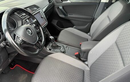 Volkswagen Tiguan II, 2017 год, 2 295 000 рублей, 13 фотография