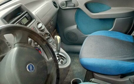 Fiat Panda II, 2006 год, 350 000 рублей, 6 фотография