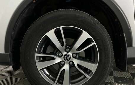 Toyota RAV4, 2017 год, 2 310 000 рублей, 33 фотография