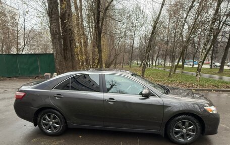 Toyota Camry, 2010 год, 1 450 000 рублей, 2 фотография