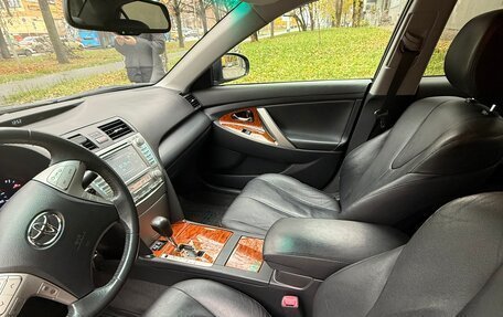 Toyota Camry, 2010 год, 1 450 000 рублей, 13 фотография