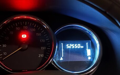 Renault Logan II, 2019 год, 830 000 рублей, 10 фотография